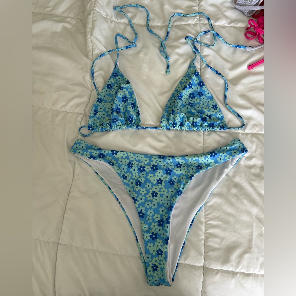 Floral Triangle Bikini Set in Light Blue